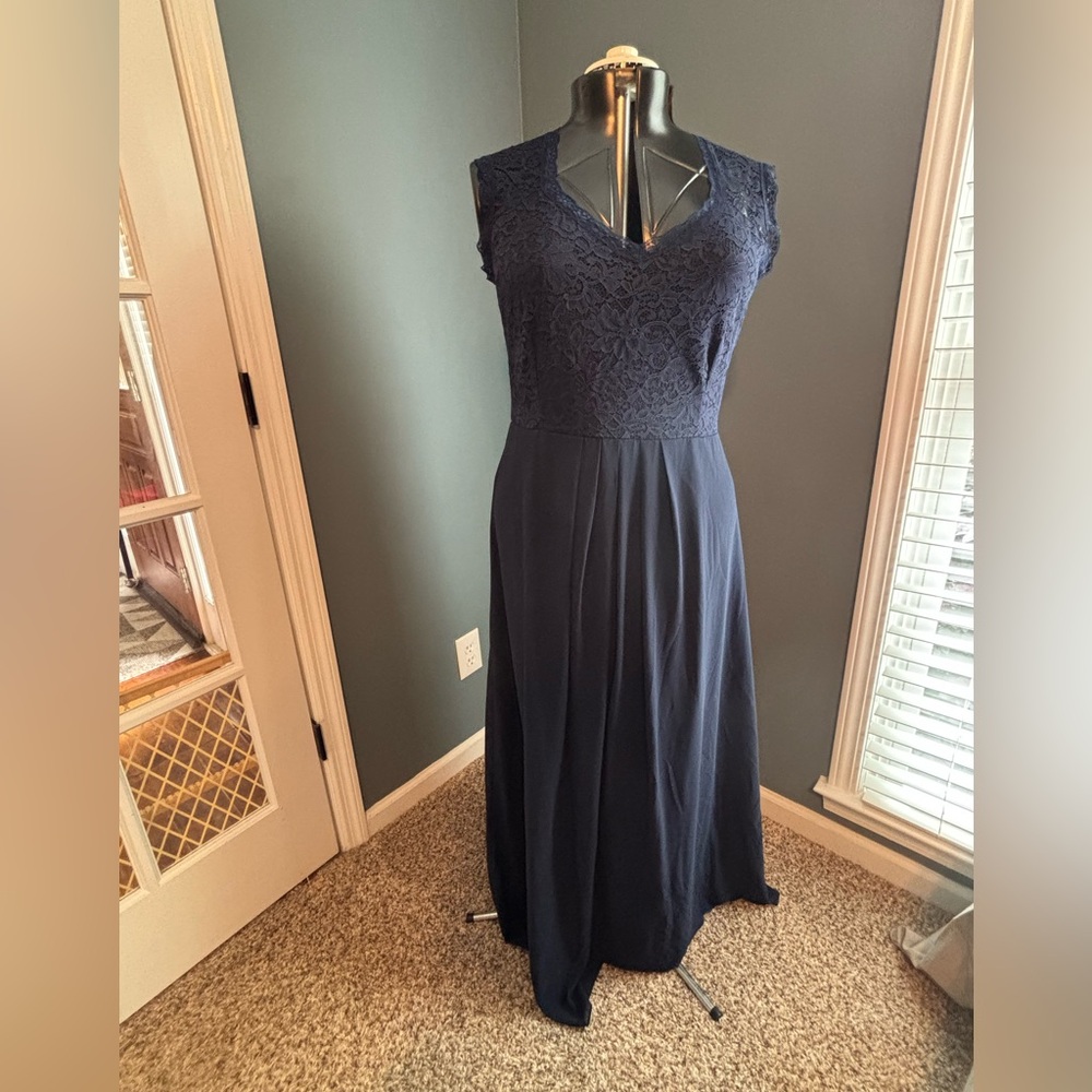 Miusol Navy Blue Lace Bodice Maxi Dress